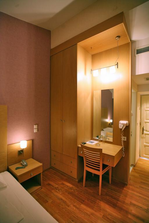 Sandy Bay Hotel Plomari Bilik gambar