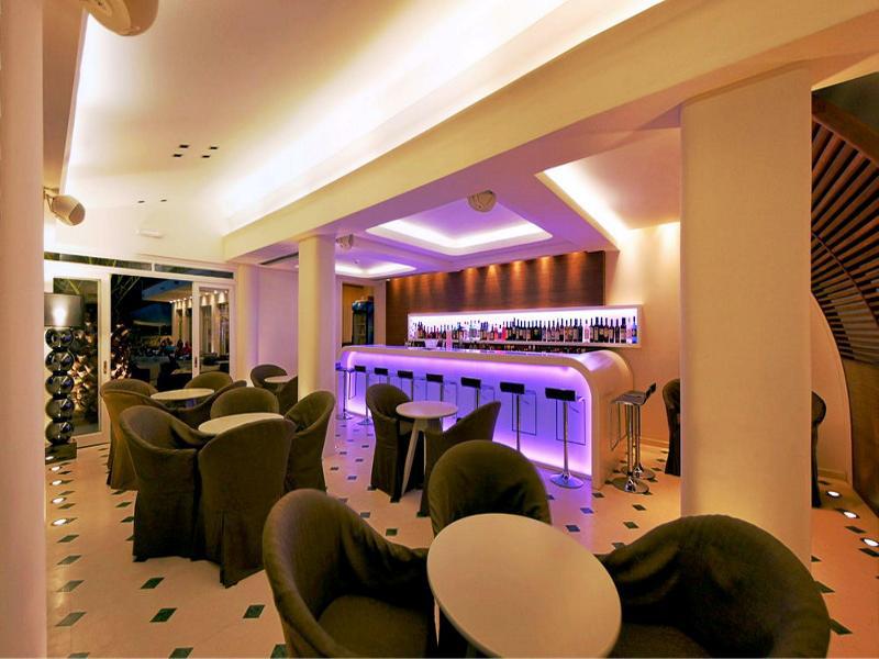 Sandy Bay Hotel Plomari Luaran gambar