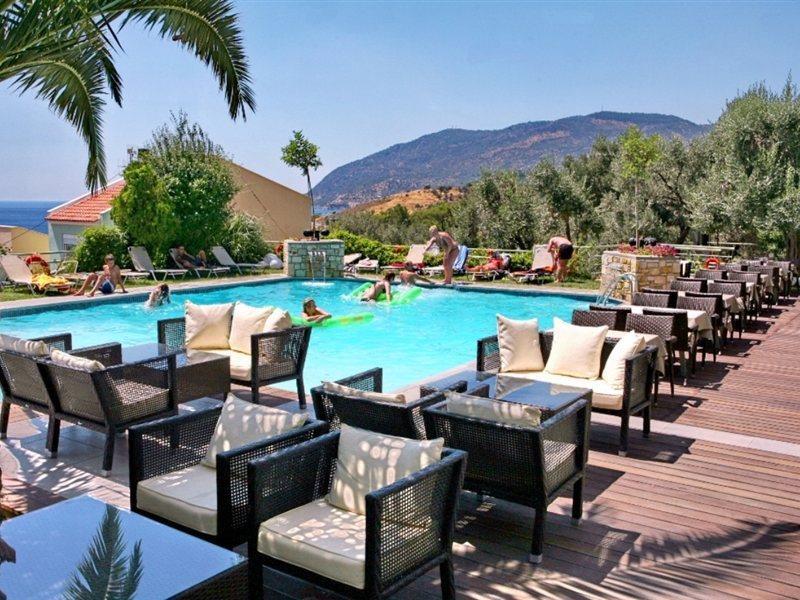 Sandy Bay Hotel Plomari Luaran gambar