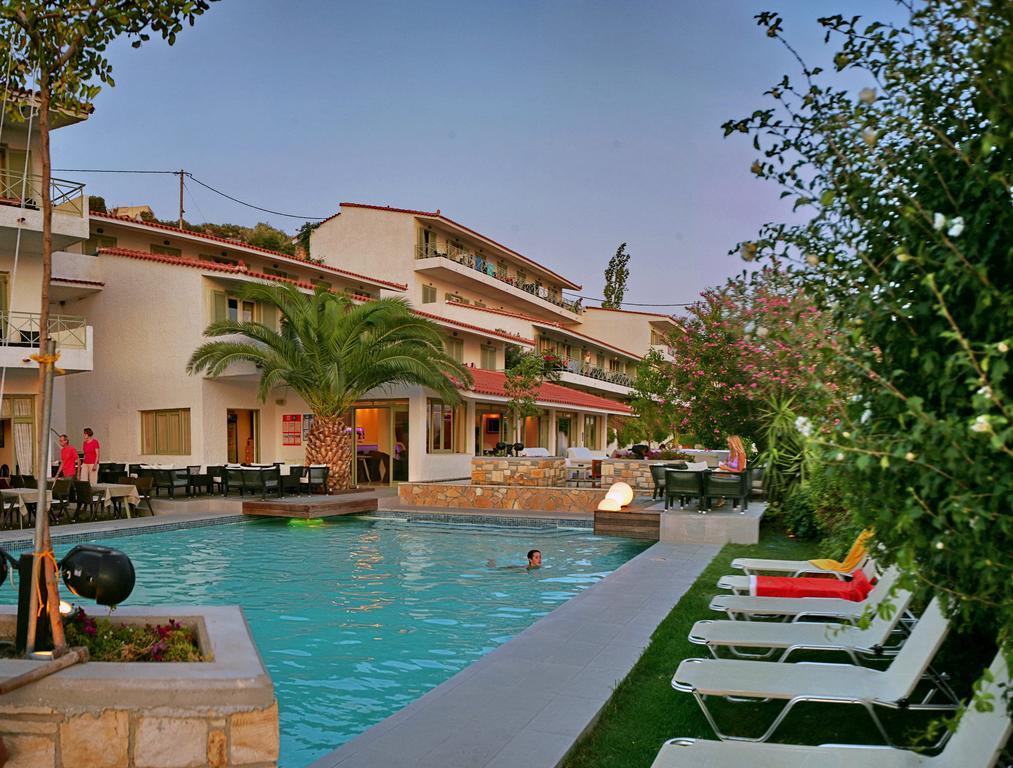 Sandy Bay Hotel Plomari Luaran gambar