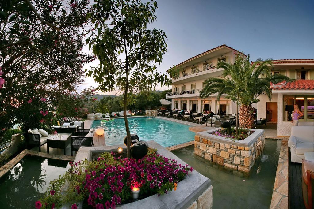Sandy Bay Hotel Plomari Luaran gambar